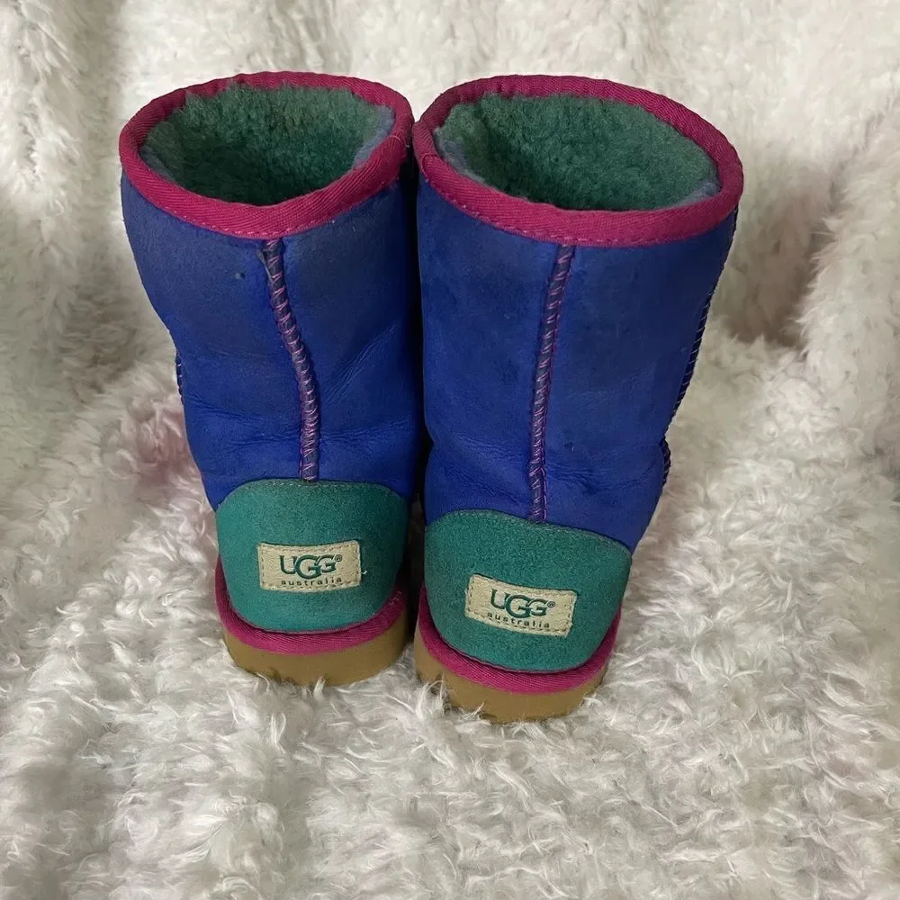 UGG Australia  youth Tri color block hot pink,teal green and purple Size…